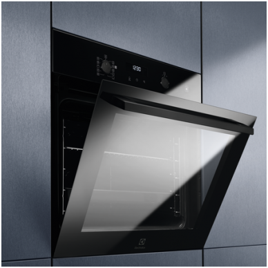 Orkaitė Electrolux EOD6P71Z 1