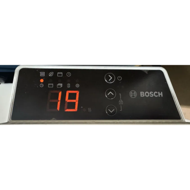 Sieninis konvekcinis šildytuvas Bosch HC 4000-25 2 Sieninis konvekcinis šildytuvas Bosch HC 4000-25 2